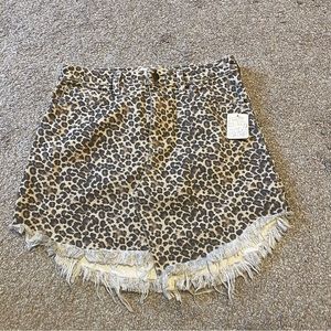 NWT Women’s Free People We the Free Bailey Leopard Denim Skirt Size 27